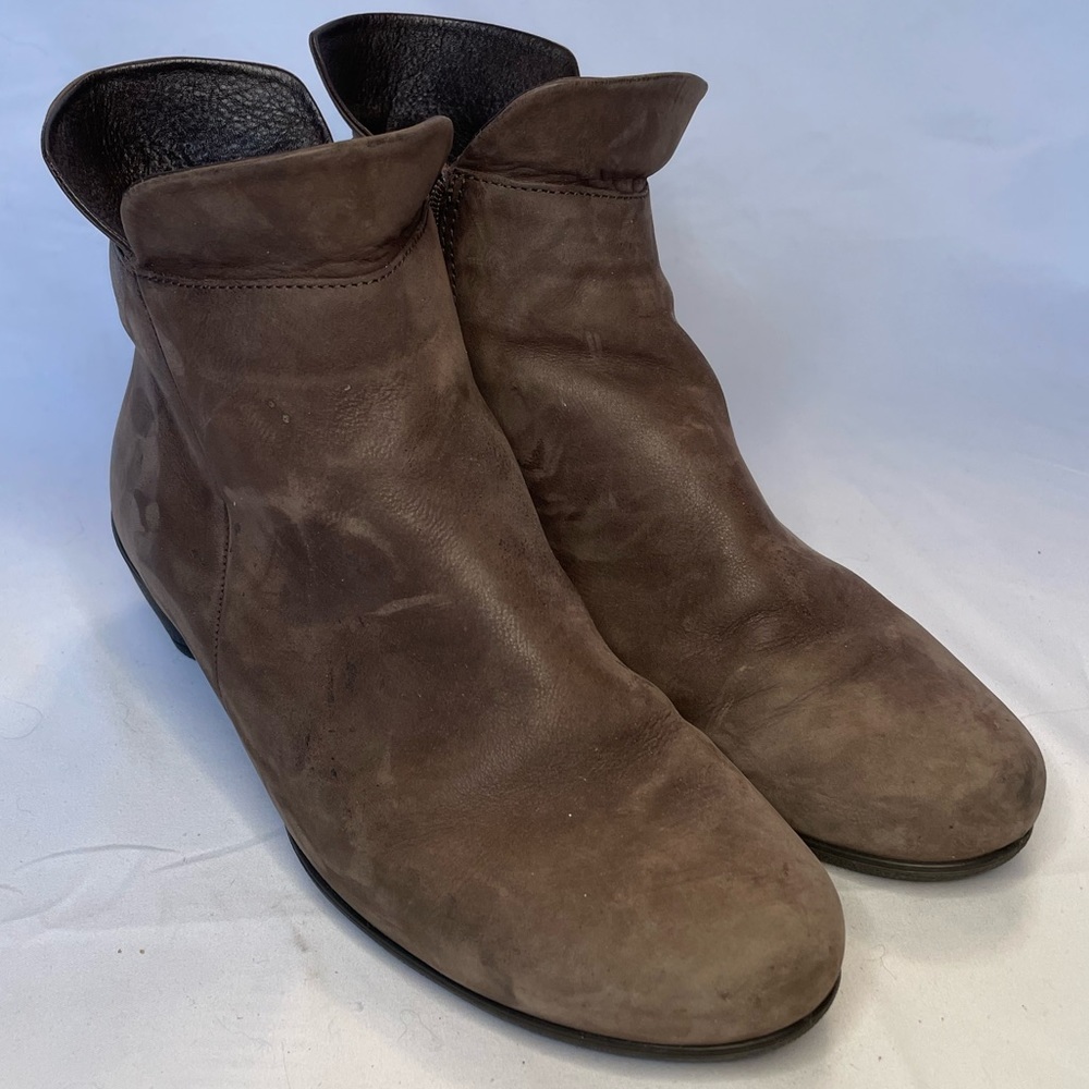 Ecco Zip Bootie